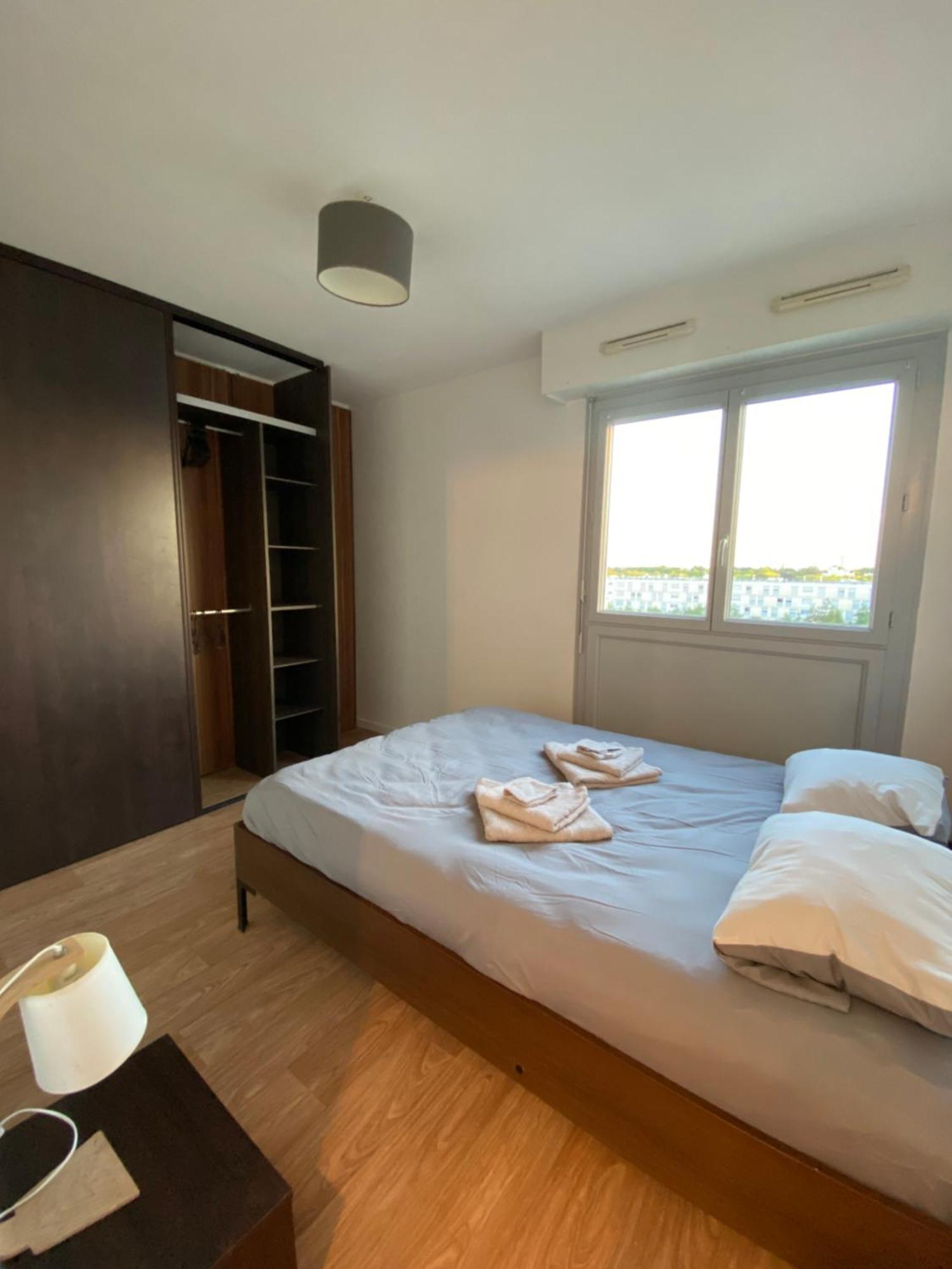 Appartement Spacieux - 10' Gare Angers Exterior photo