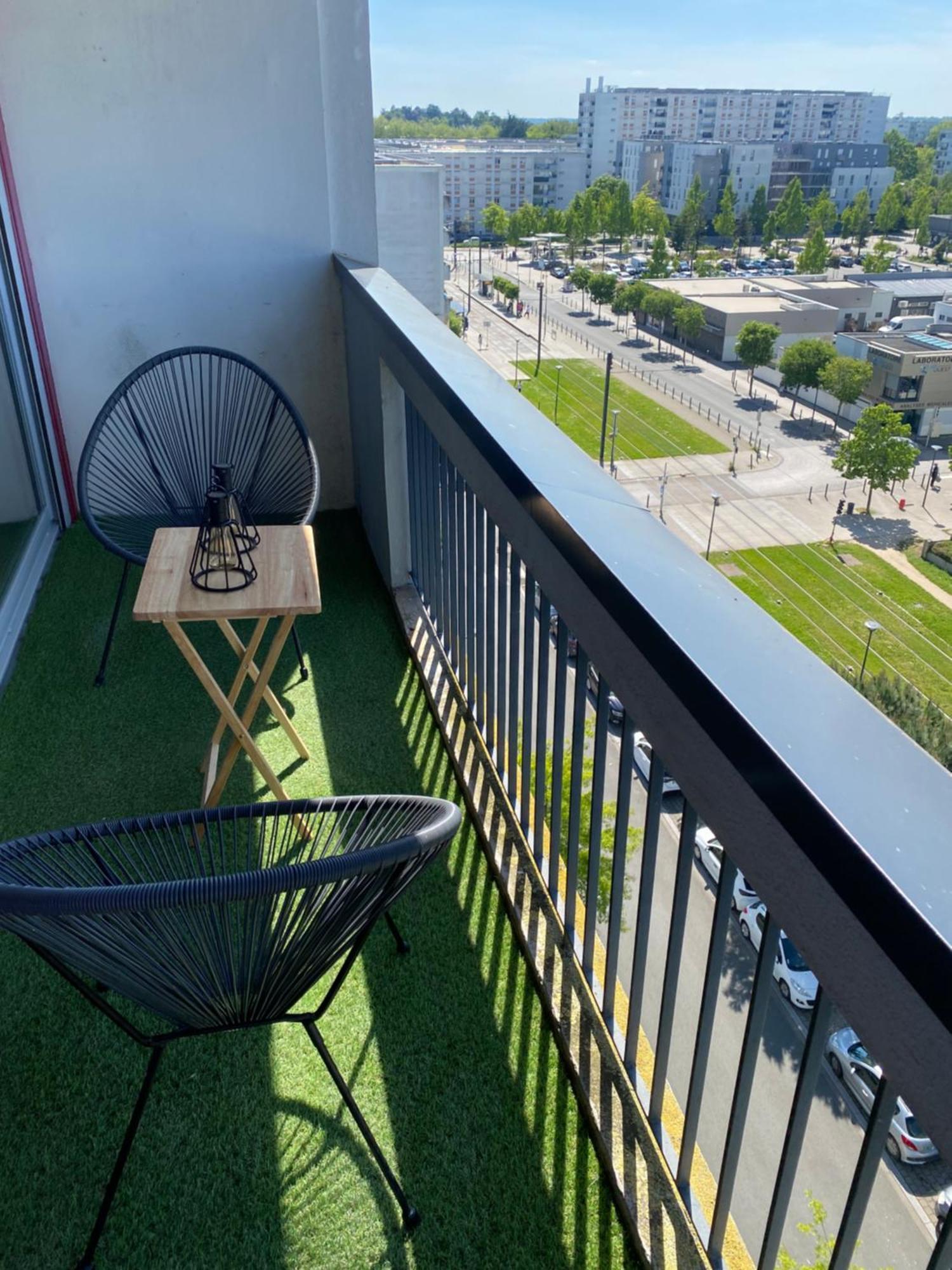 Appartement Spacieux - 10' Gare Angers Exterior photo